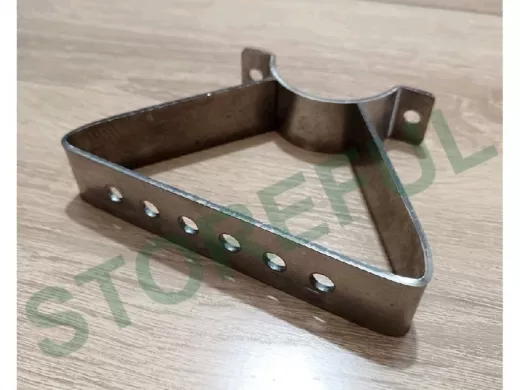 Кронштейн усиленный для прожектора на трубу диаметром 50мм 