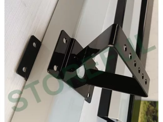 Кронштейн для прожектора на квадратную трубу 60х60мм с отверстием 