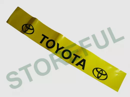 Наклейка Светофильтр "TOYOTA" наружная, (цвет черный), 20х130 см, желтый фон